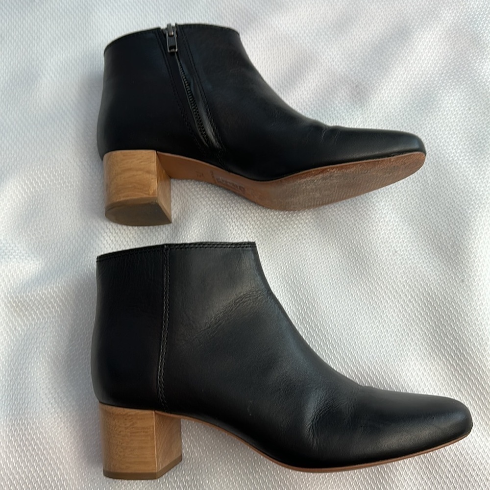 Madewell black leather booties boots - Picture 3 of 10